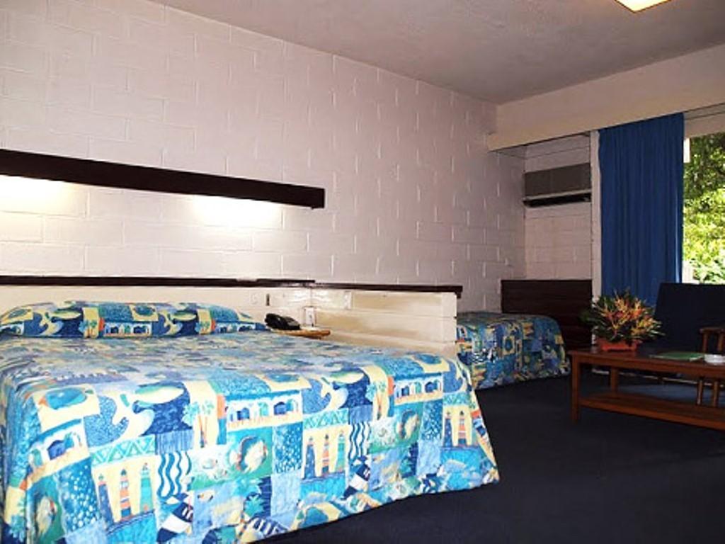 Solomon Kitano Mendana Hotel Honiara Room photo