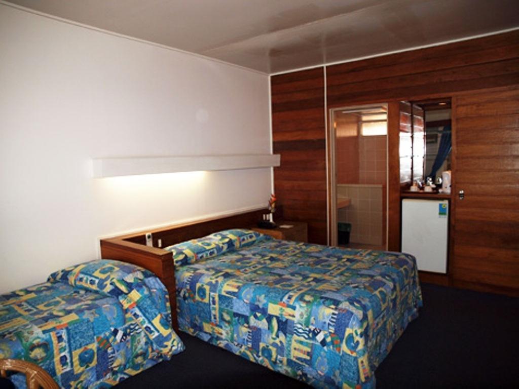 Solomon Kitano Mendana Hotel Honiara Room photo