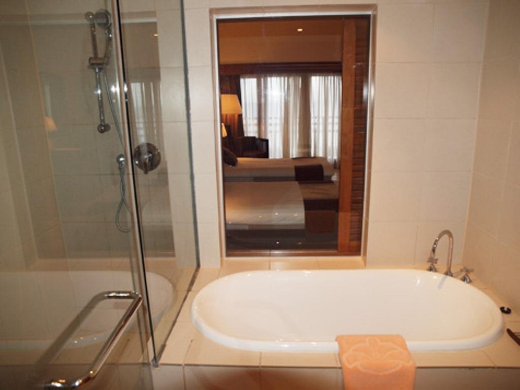 Solomon Kitano Mendana Hotel Honiara Room photo