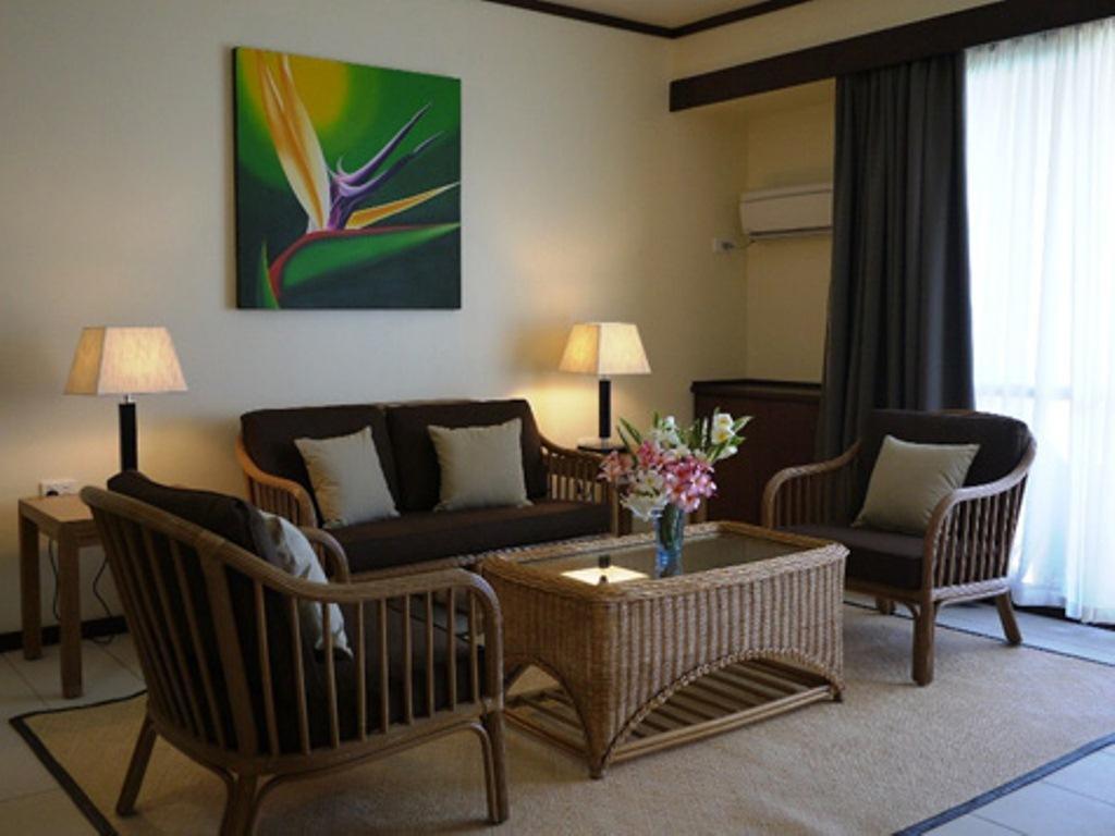 Solomon Kitano Mendana Hotel Honiara Room photo